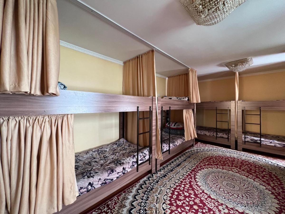 Hostel My House Каракол Екстериор снимка